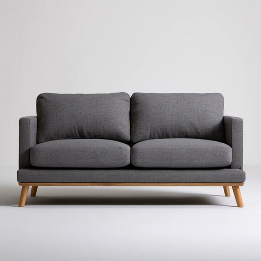 Grafitowa sofa dwuosobowa 160 x 85 x 85 cm z tapicerką poliestrową i nogami z litego drewna kauczukowego